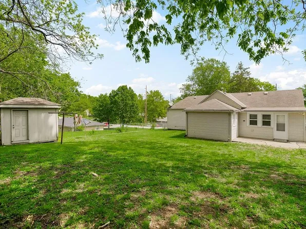 2704 N 81st St, Kansas City, KS 66109