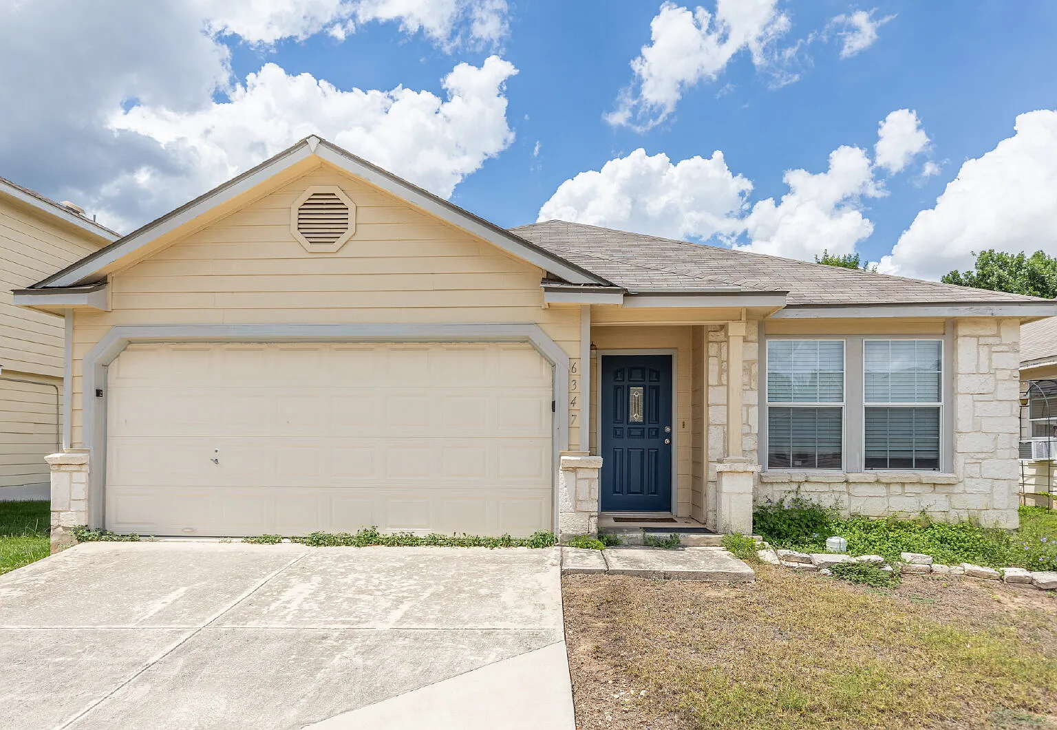 3 bed, 2.0 bath, 1672 sqft, $1,700 — Photo 1