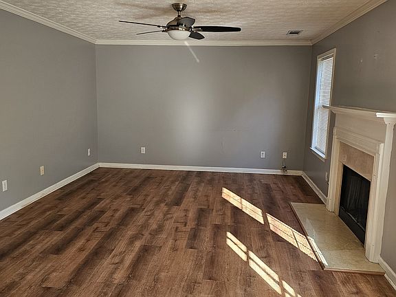 2nd image of 1529 Sydney Pond Cir
