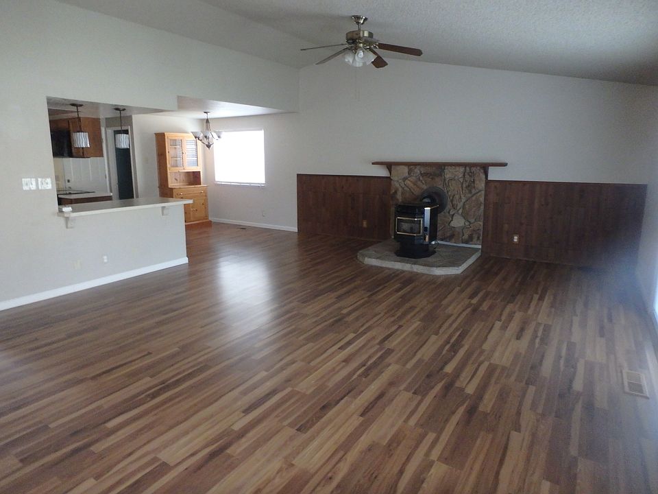 1st image of 1466 Winterwood Ave