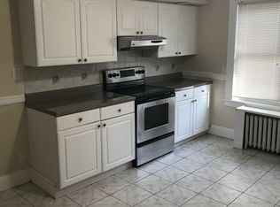 33 Hayden Ave, Windsor, CT 06095