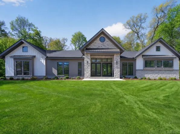 71234 Rolling Ridge Ct, Niles, MI 49120