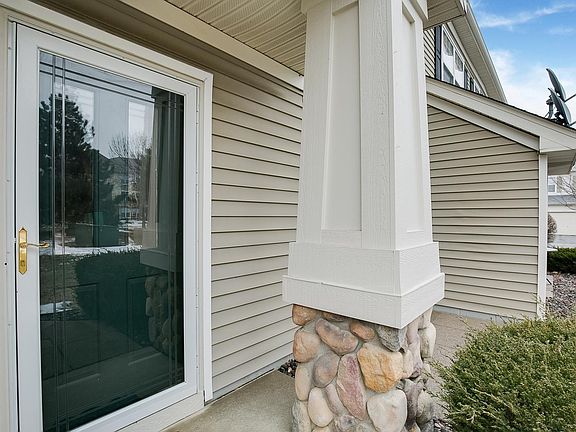 5th image of 13720 54th Ave N #312