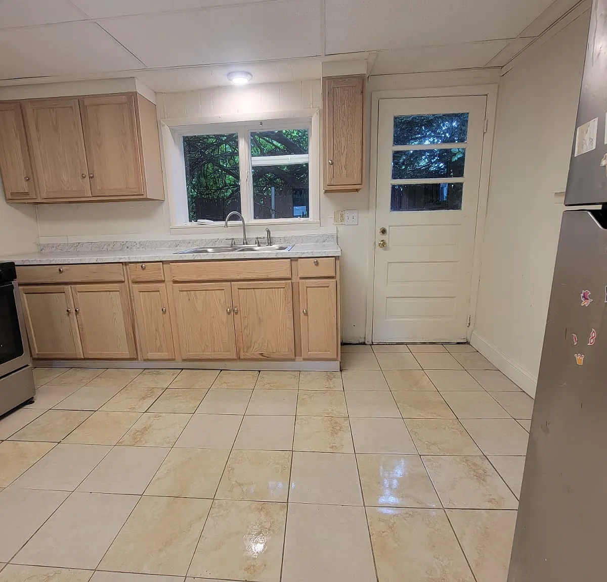 119 Eno St — Photo 3