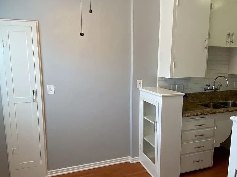 3824 Fourth Avenue — Photo 11