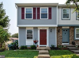 1613 Purple Sage Dr, Reston, VA 20194