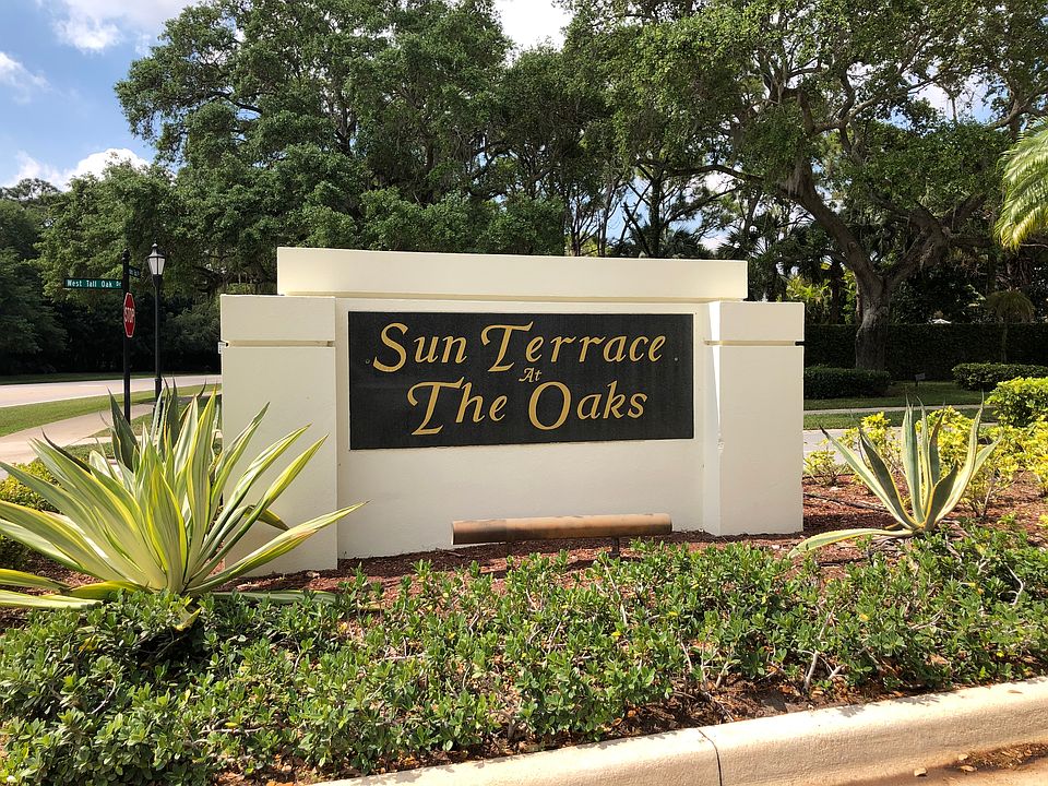 1st image of 7102 Geminata Oak Ct