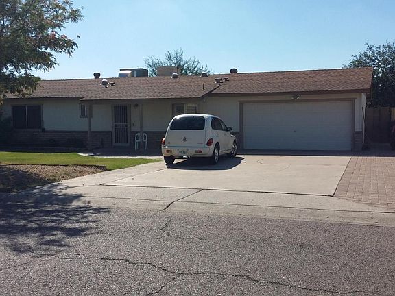 2nd image of 1668 W Sequoia Dr