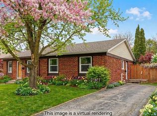 23 Spearman Ln, Ottawa, ON K2L1Y6
