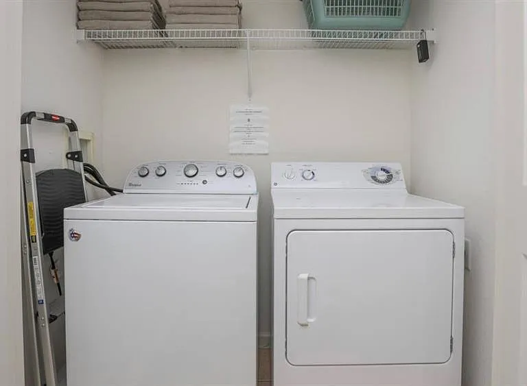 2310 Silver Palm Dr #302 — Photo 17