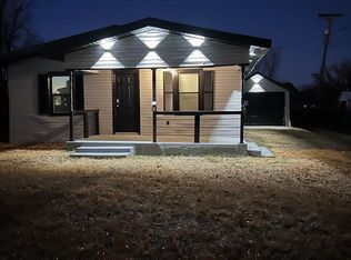 111 2nd St, McLean, TX 79057