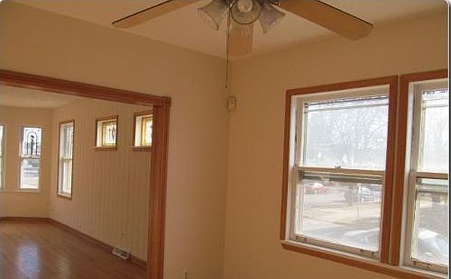 3rd image of 1448 S Elmwood Ave