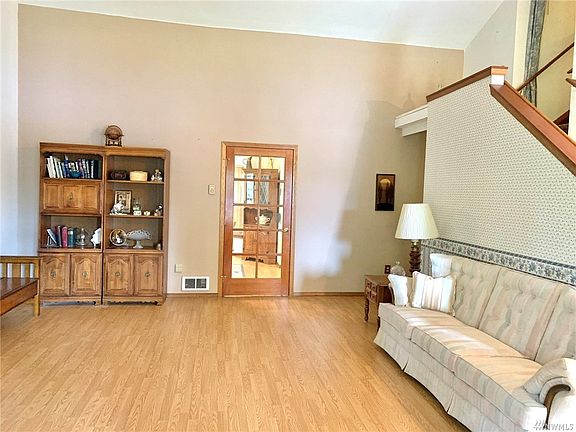 4th image of 7623 140th Street Ct E