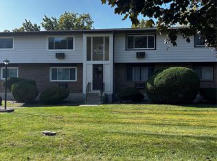804 Parr Meadow Dr, Newburgh, NY 12550