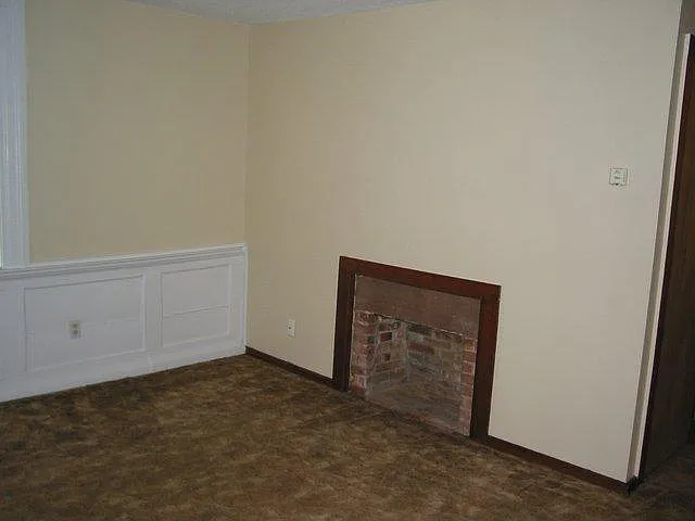 104 S Water St #B — Photo 8
