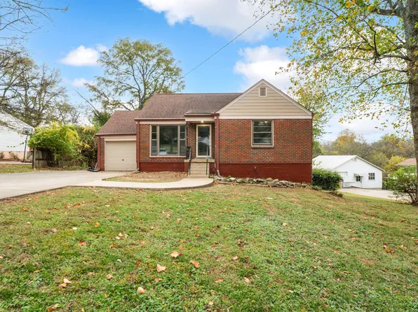 223 Cliffdale Rd, Nashville, TN 37214