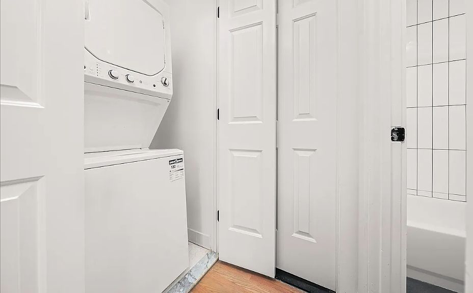 1st image of 214 Atlantic Ave #1F