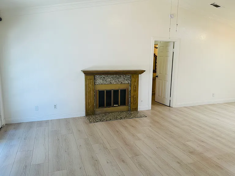3869 Antelope Creek Dr — Photo 4