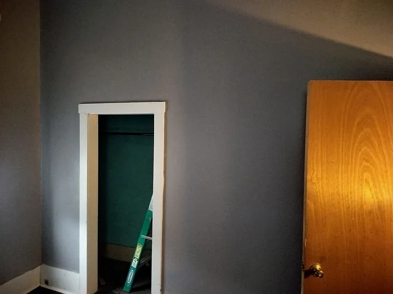 417 N Commerce St — Photo 6