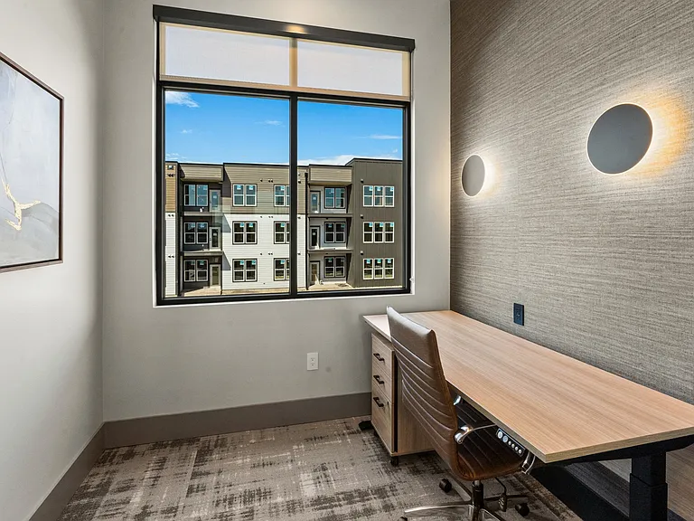 Northwest Crossing Apartment Homes — Photo 11