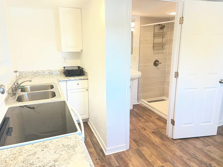 421 N Peninsula Dr #3 — Photo 9