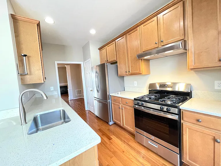 8203 Singleleaf Ln — Photo 9