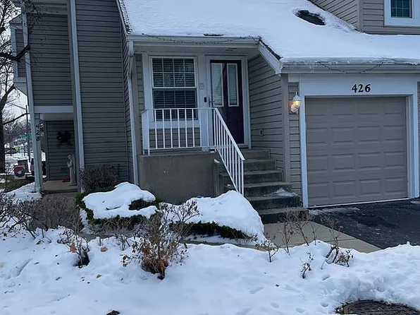 426 Kilkenny Ct, Carol Stream, IL 60188