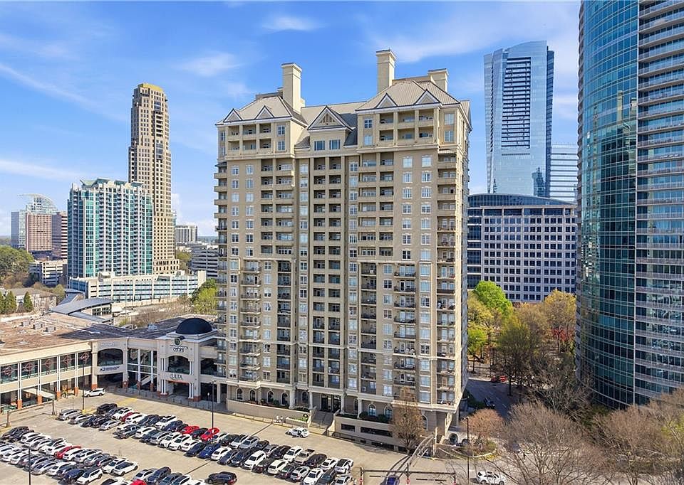 1st image of 3334 Peachtree Rd NE APT 212