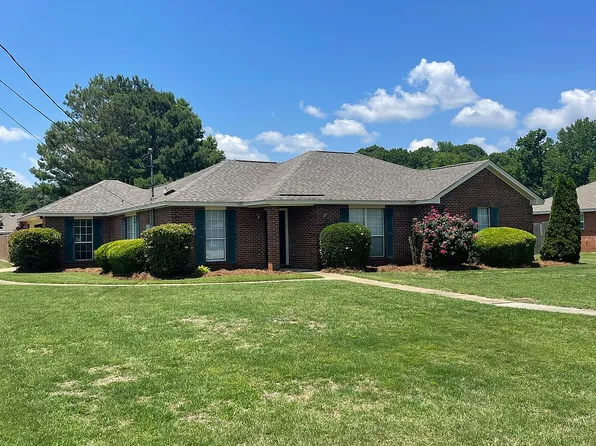 803 Bridleway Ct, Pike Road, AL 36064