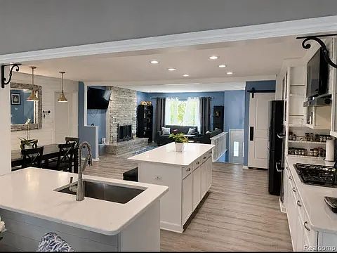 5th image of 38185 Willowmere St #1