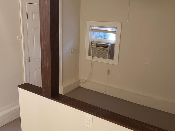 3rd image of 2153 3rd Ave N #B