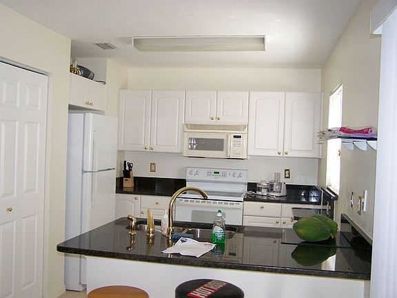 3rd image of 1264 43rd St