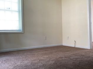 925 Gillete St, Winston Salem, NC 27105