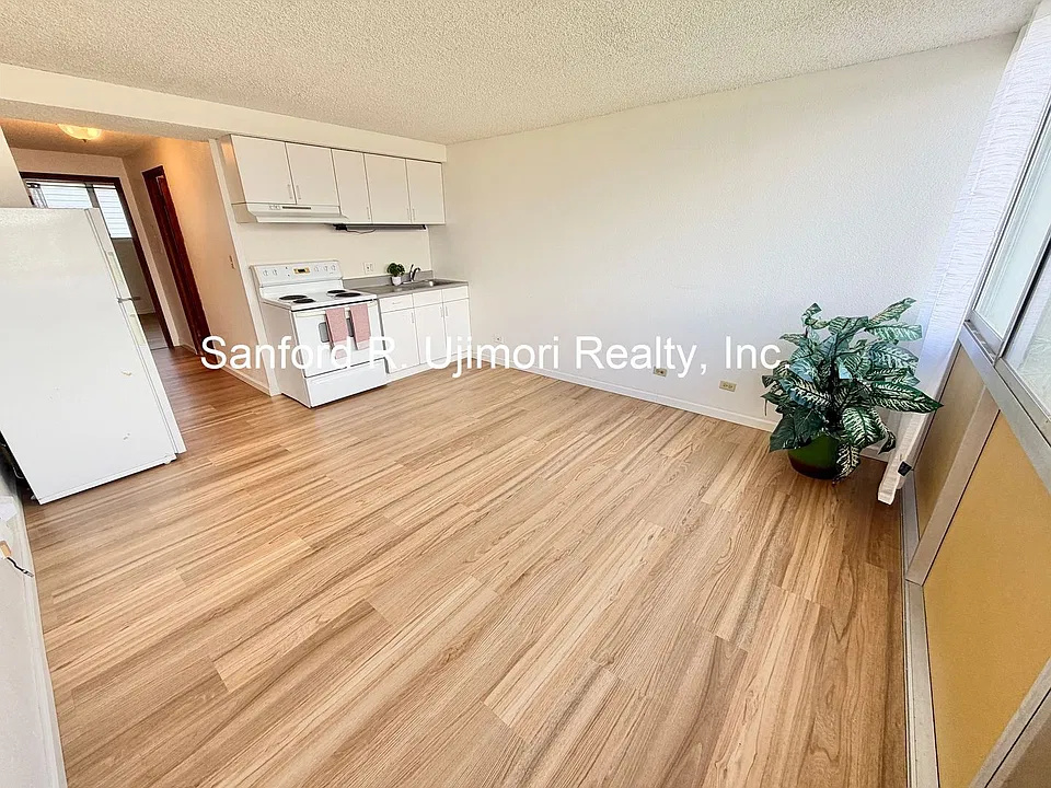 2211 Ala Wai Blvd #2202