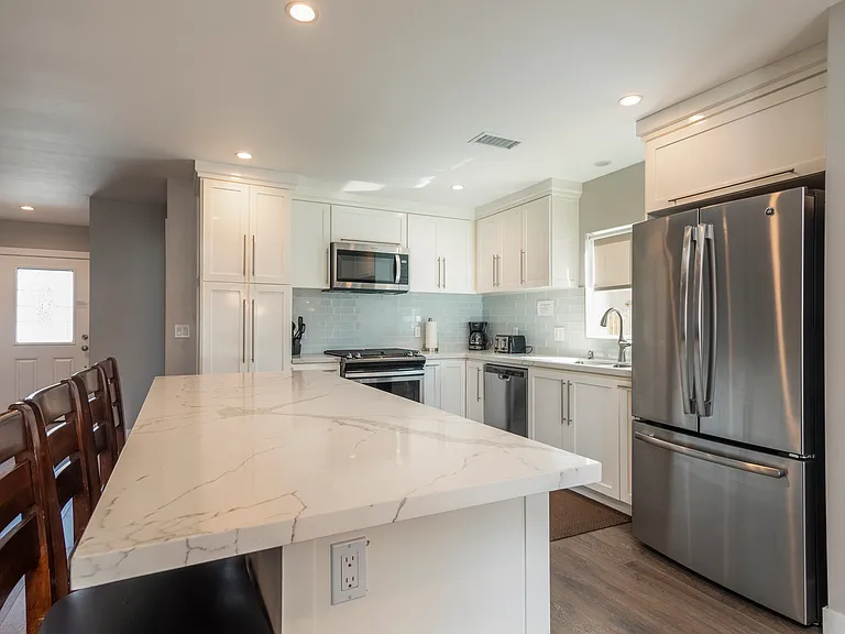 6222 Danbury Way — Photo 27