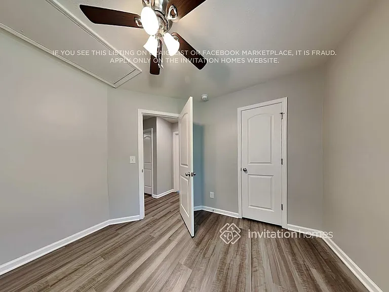 108 Sampson Ct — Photo 6