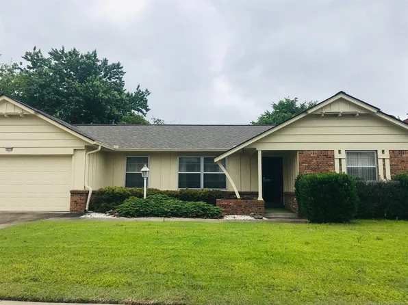 10710 E 26th Pl, Tulsa, OK 74129