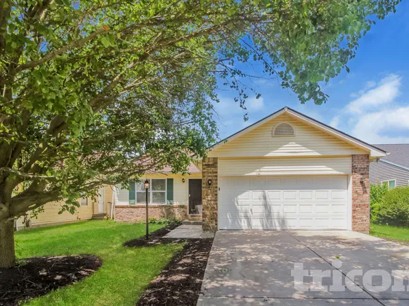 4020 Waterfield Dr, Indianapolis, IN 46235