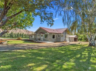 3903 Old Monitor Rd, Cashmere, WA 98815