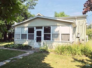 209 Superior St, Genoa, OH
