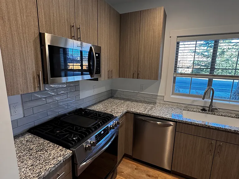 N Pierce Park Ln — Photo 1