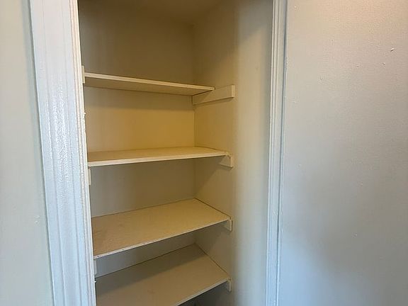 3rd image of 110 South St #516568DB6