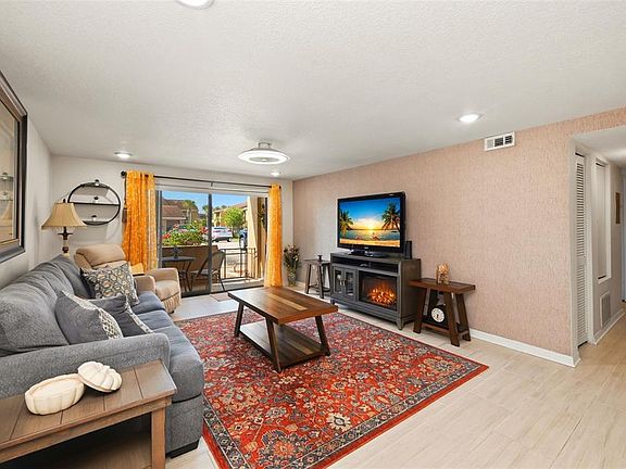 5th image of 5195 VINELAND ROAD #B102