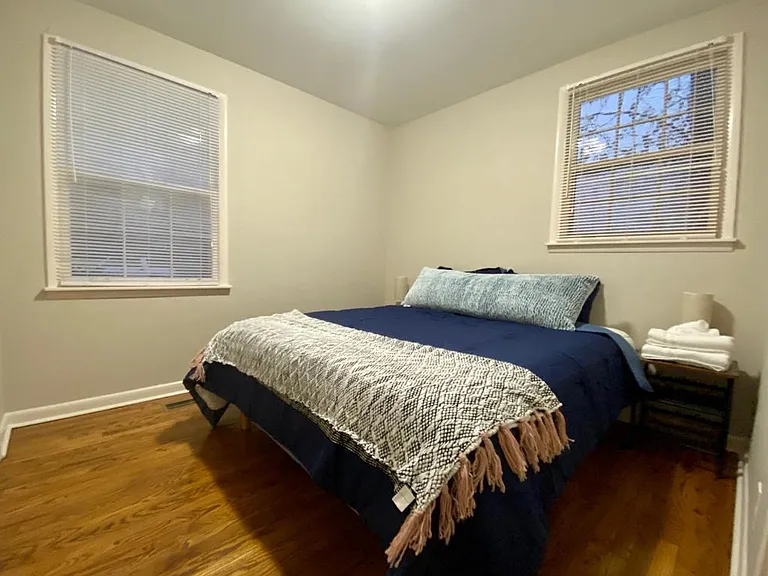 322 Arrington St — Photo 4