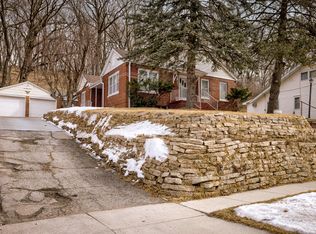 637 Franklin Ave, Council Bluffs, IA 51503