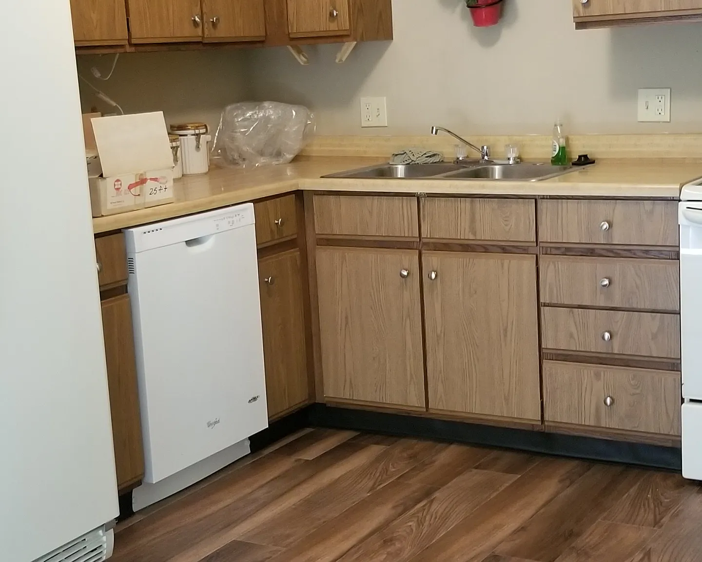 2 bed, 900 sqft, $1,200 — Photo 3