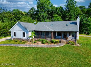 9760 Chestnut Ridge Rd, Heiskell, TN 37754