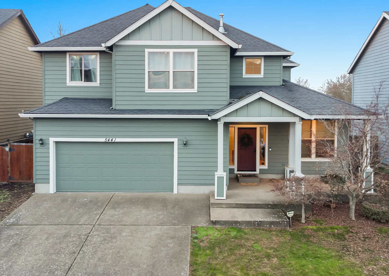 4 bed, 2.5 bath, 2346 sqft, $3,200 — Photo 1