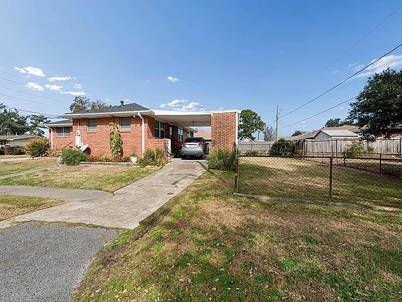 3rd image of 3001 N Turnbull Dr