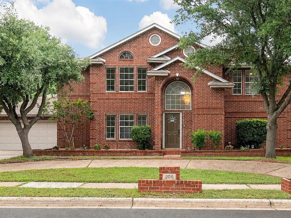 1st image of 206 Covala Dr